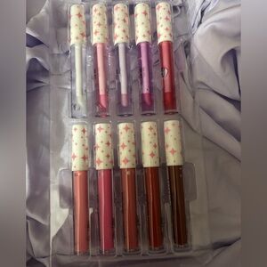 Set of Lip Glosses in Pink and Brown
